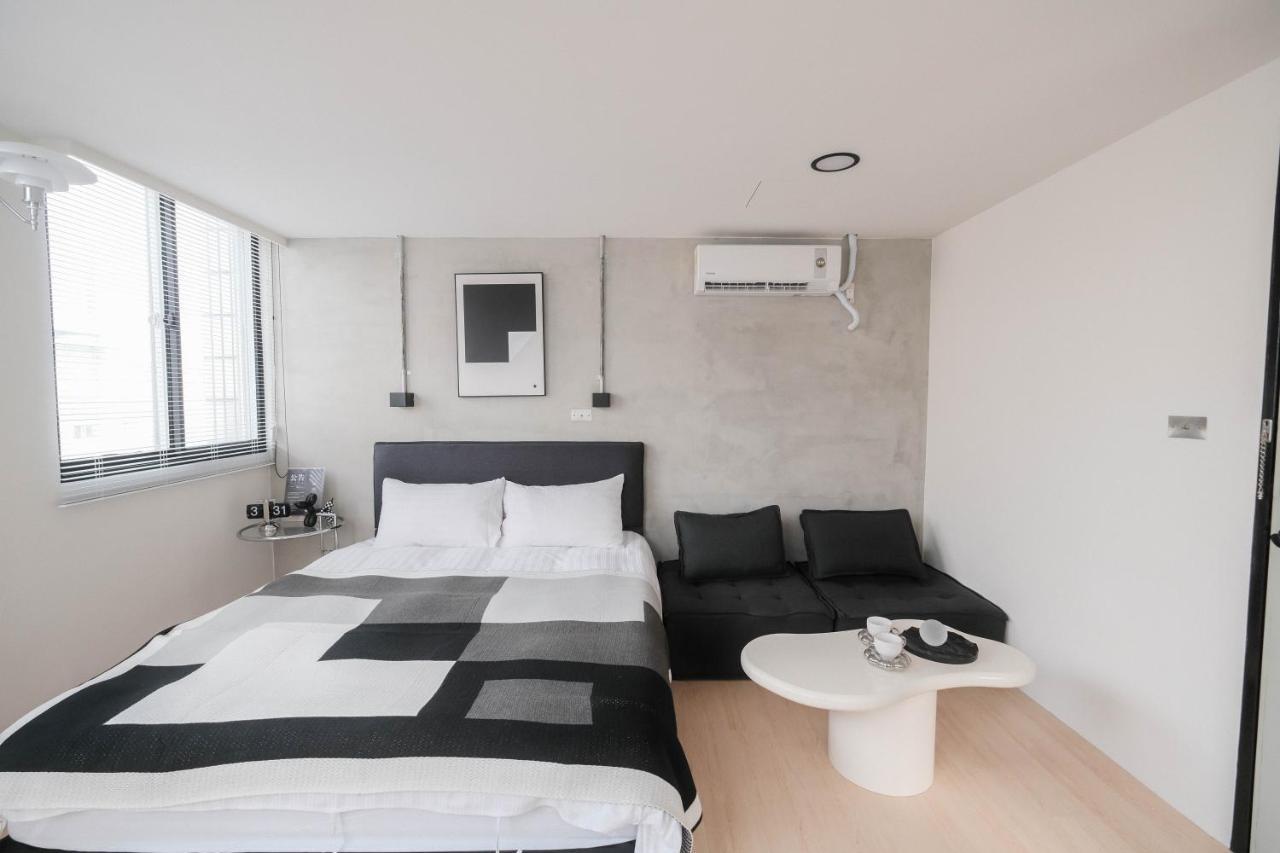 Apartmán 七七漫旅 Seven77 Tchaj-nan Exteriér fotografie